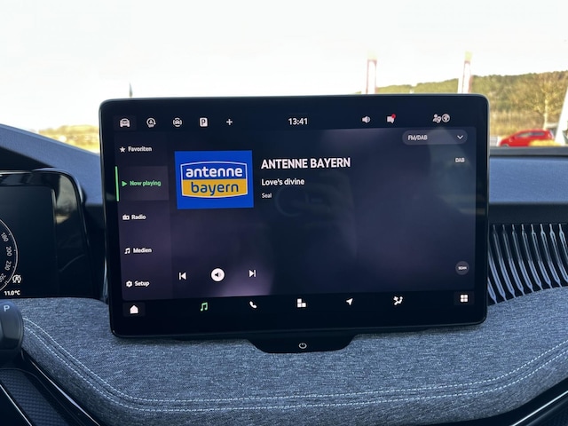 Skoda Superb 2.0 TDI Combi Selection