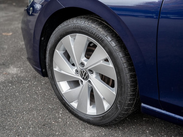 Volkswagen Golf 1.5 TSI Golf VIII