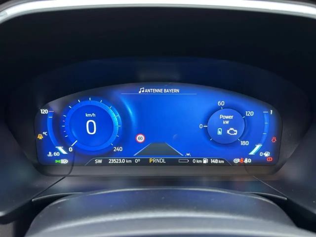 Ford Kuga Plug in Hybrid Titanium