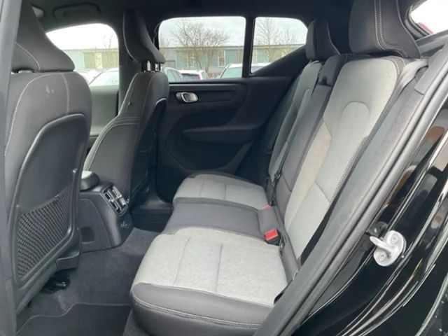 Volvo XC40 Dark Plus T5