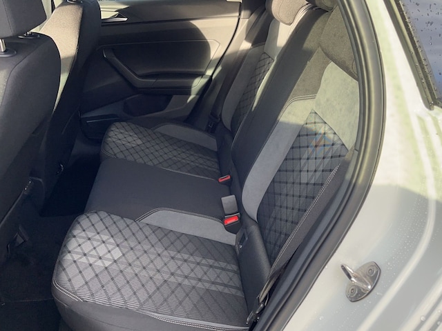 Volkswagen Polo DSG R-Line