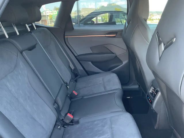 Cupra Terramar 1.5 e-Hybrid