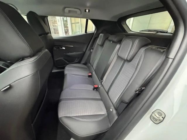 Peugeot E-2008 Allure Pack