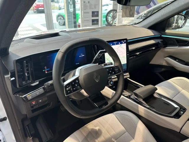 Renault Espace E-Tech Hybrid Iconic