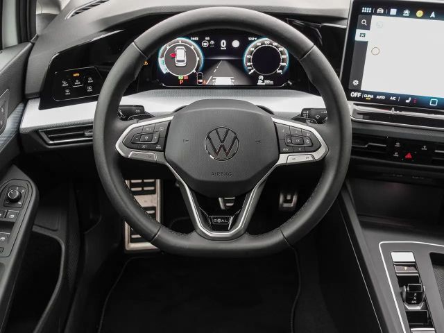 Volkswagen Golf 2.0 TDI DSG Life Variant