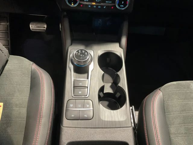 Ford Kuga Plug in Hybrid ST Line X