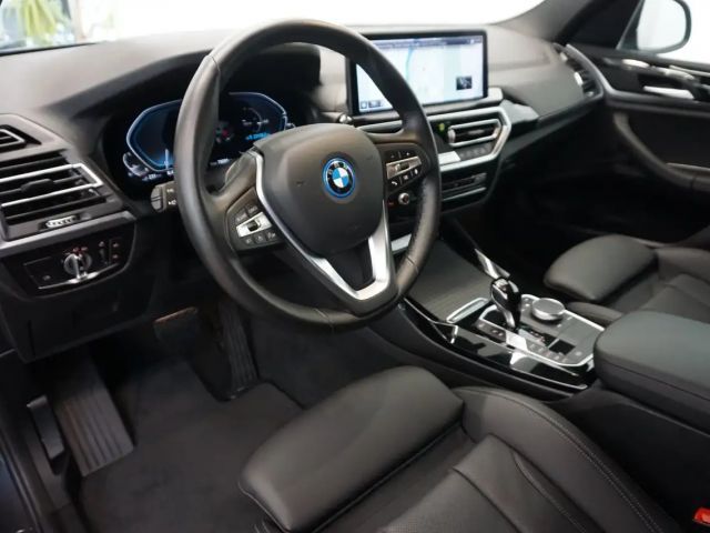 BMW X3 xDrive30e