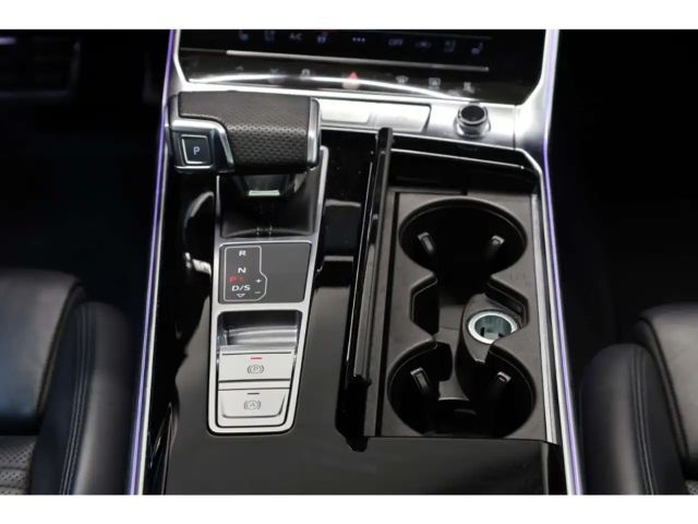 Audi RS6 Avant Performance Quattro