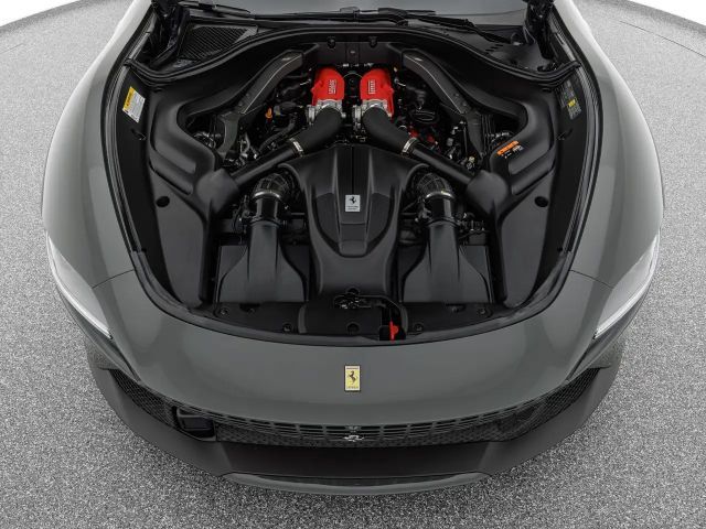 Ferrari Roma Spider