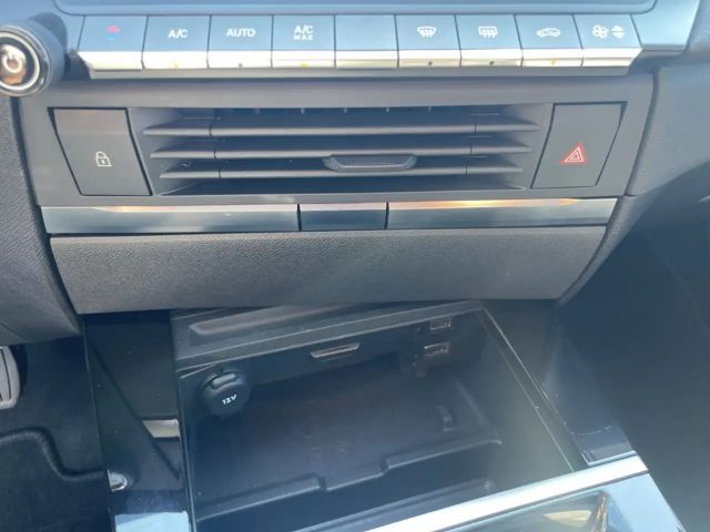 Opel Astra Enjoy Sports Tourer