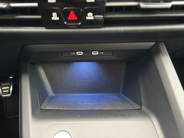 Volkswagen Golf 1.5 TSI Life