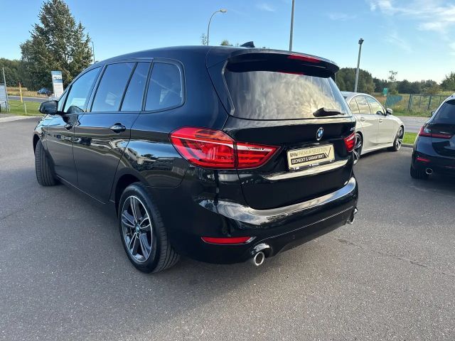 BMW 218 218d Gran Tourer Sport Line