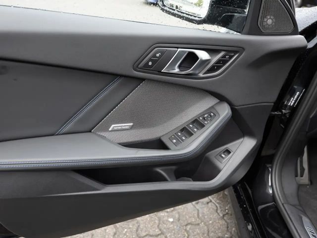 BMW 135 Sedan xDrive