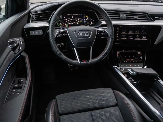 Audi Q8 e-tron S-Line
