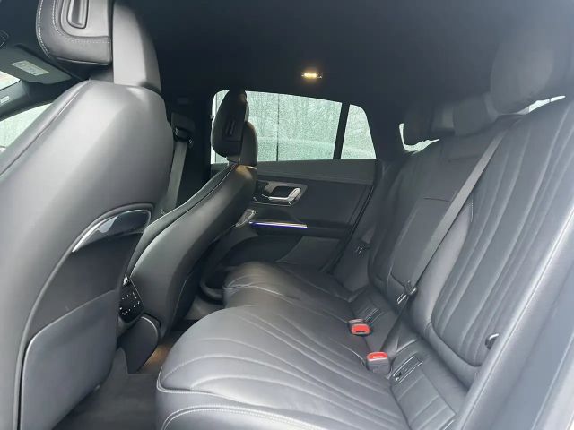 Mercedes-Benz EQE 300 AMG Line Sedan