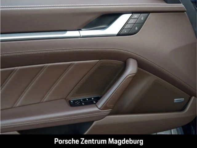 Porsche 992 Cabrio Turbo