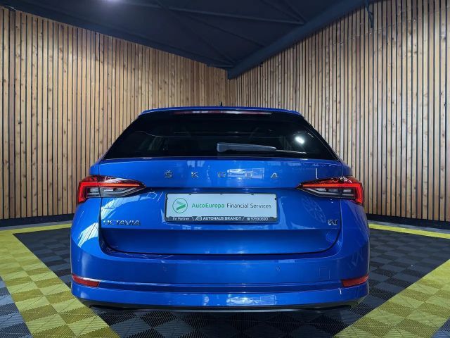 Skoda Octavia Combi iV