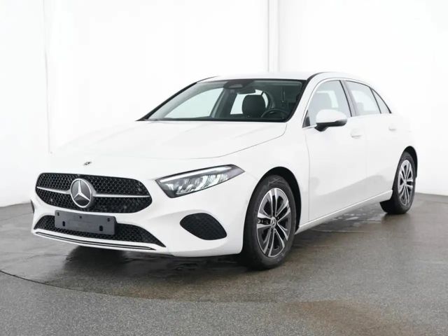 Mercedes-Benz A 200 Progressive