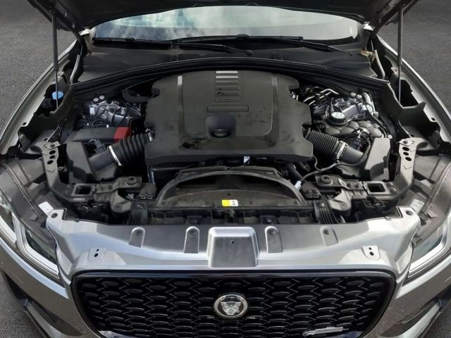 Jaguar F-Pace AWD D300 R-Dynamic