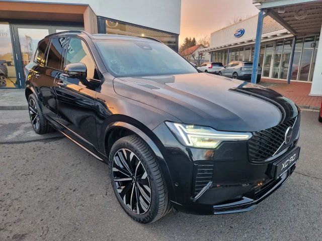 Volvo XC90 AWD Dark Plus Recharge