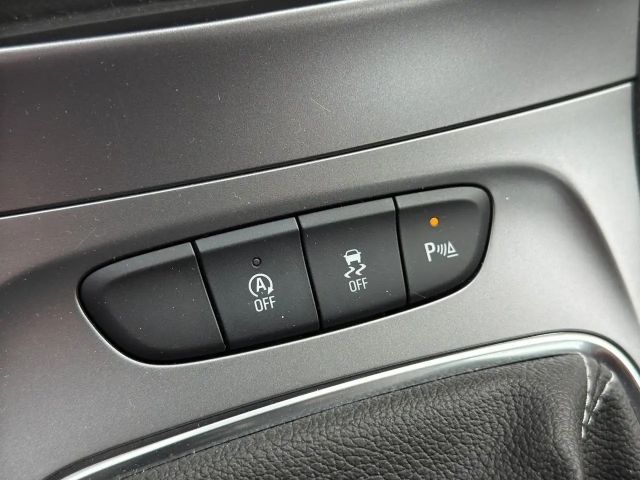 Opel Astra 1.2 Turbo Edition