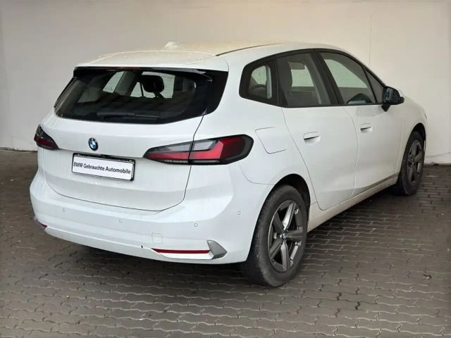 BMW 220 220i Active Tourer