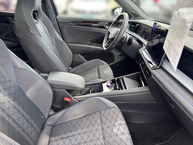 Volkswagen Tayron 7-Sitzer 2,0 TDI *MATRIX*PANORAMA*AHK*LAUNCH-PAKET*