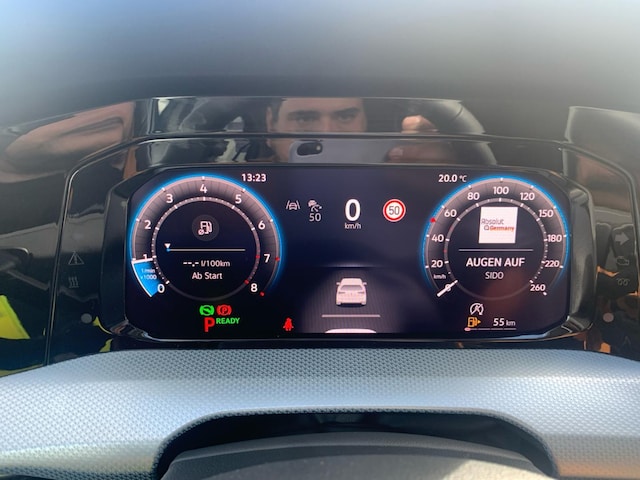 Volkswagen Golf 1.5 eTSI DSG