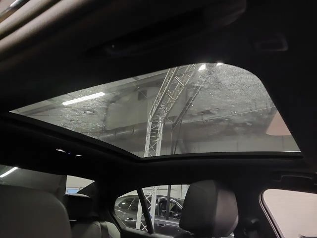 BMW 520 520d M-Sport Sedan xDrive