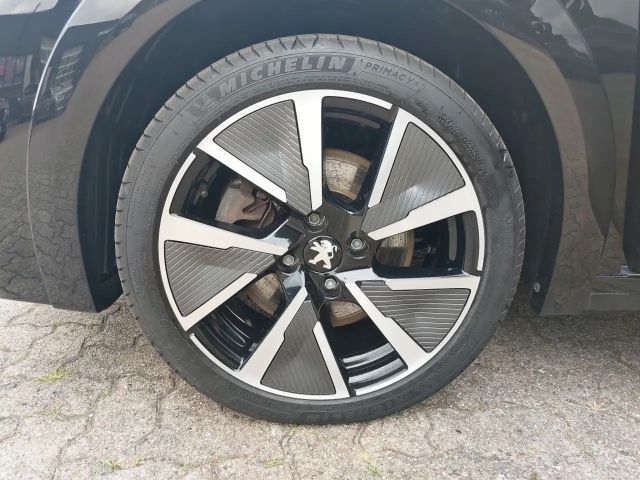 Peugeot E-208 GT-Line