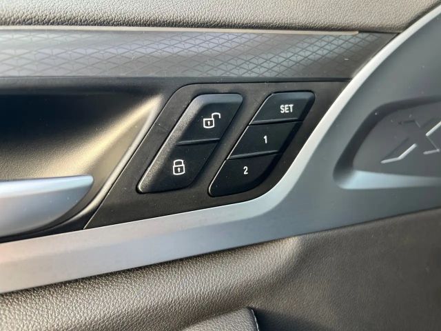 BMW X3 M40 AHK/LASER/PANORAMA/STNDHZNG/360°/HEADUP