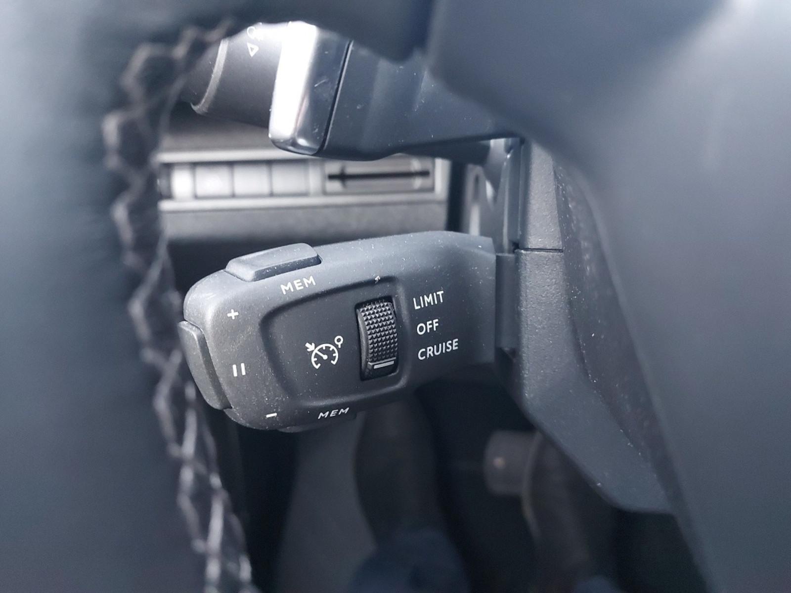 Peugeot 3008 Allure Pack BlueHDi EAT8