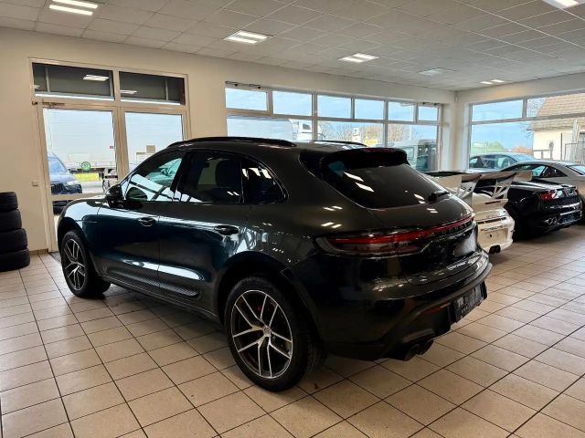 Porsche Macan S