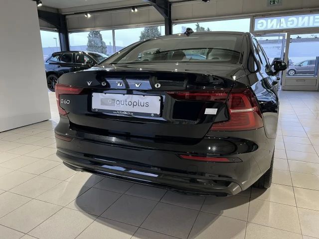 Volvo S60 AWD Dark Recharge Ultimate