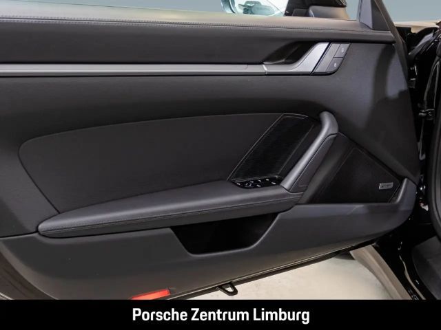 Porsche 992 Cabrio Carrera