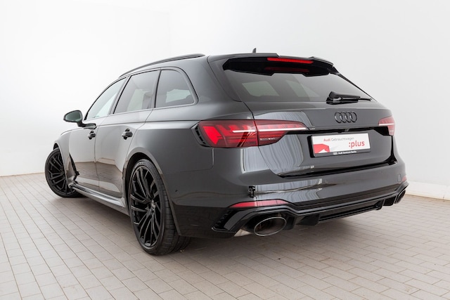 Audi RS4 Avant Quattro