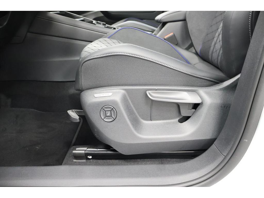 Volkswagen Tayron R-Line eHybrid