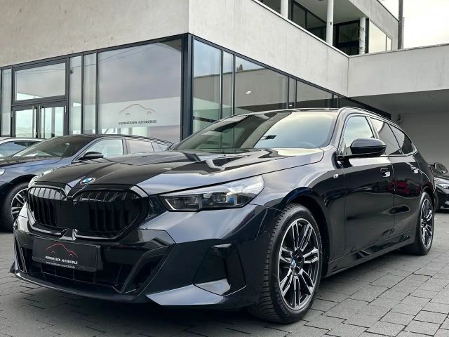 BMW 520 520d M-Sport Touring xDrive