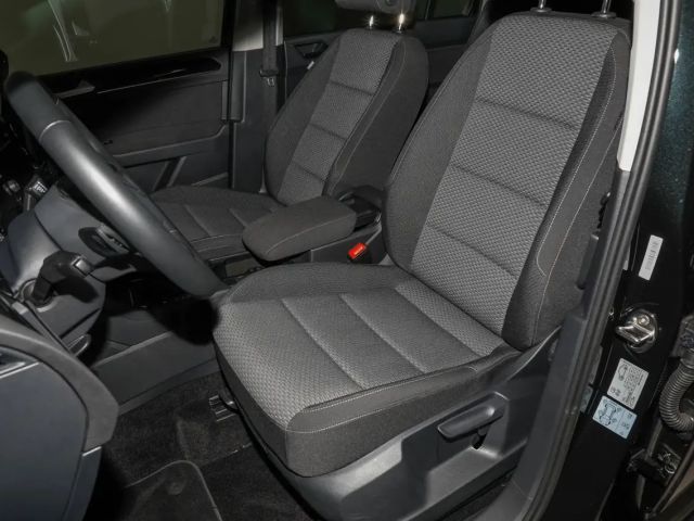 Volkswagen Touran 1.5 TSI DSG R-Line