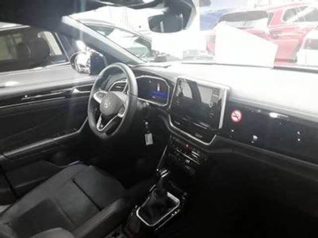 Volkswagen T-Roc 1.5 TSI DSG R-Line