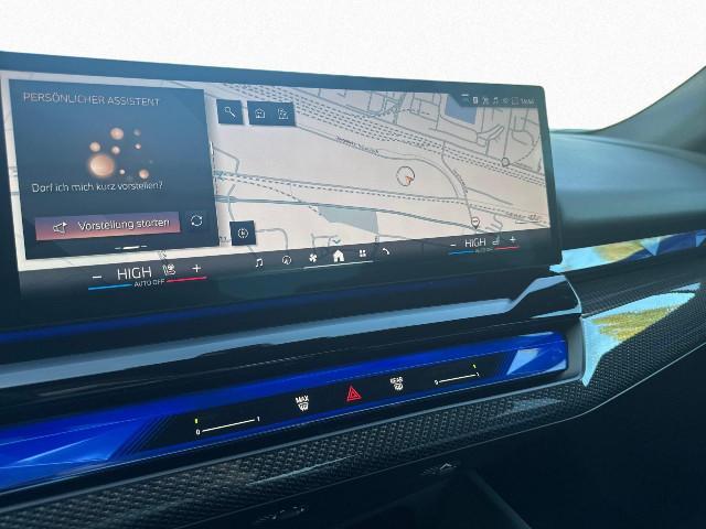 BMW 520 520d M-Sport Sedan