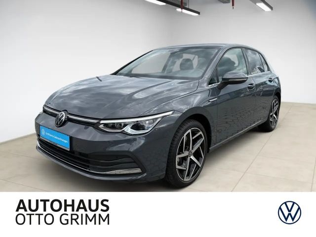 Volkswagen Golf 2.0 TSI DSG Golf VIII Style