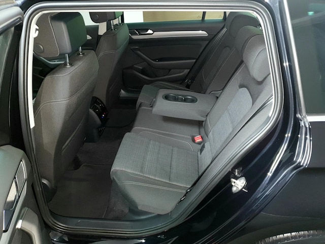 Volkswagen Passat 2.0 TDI Business DSG Variant