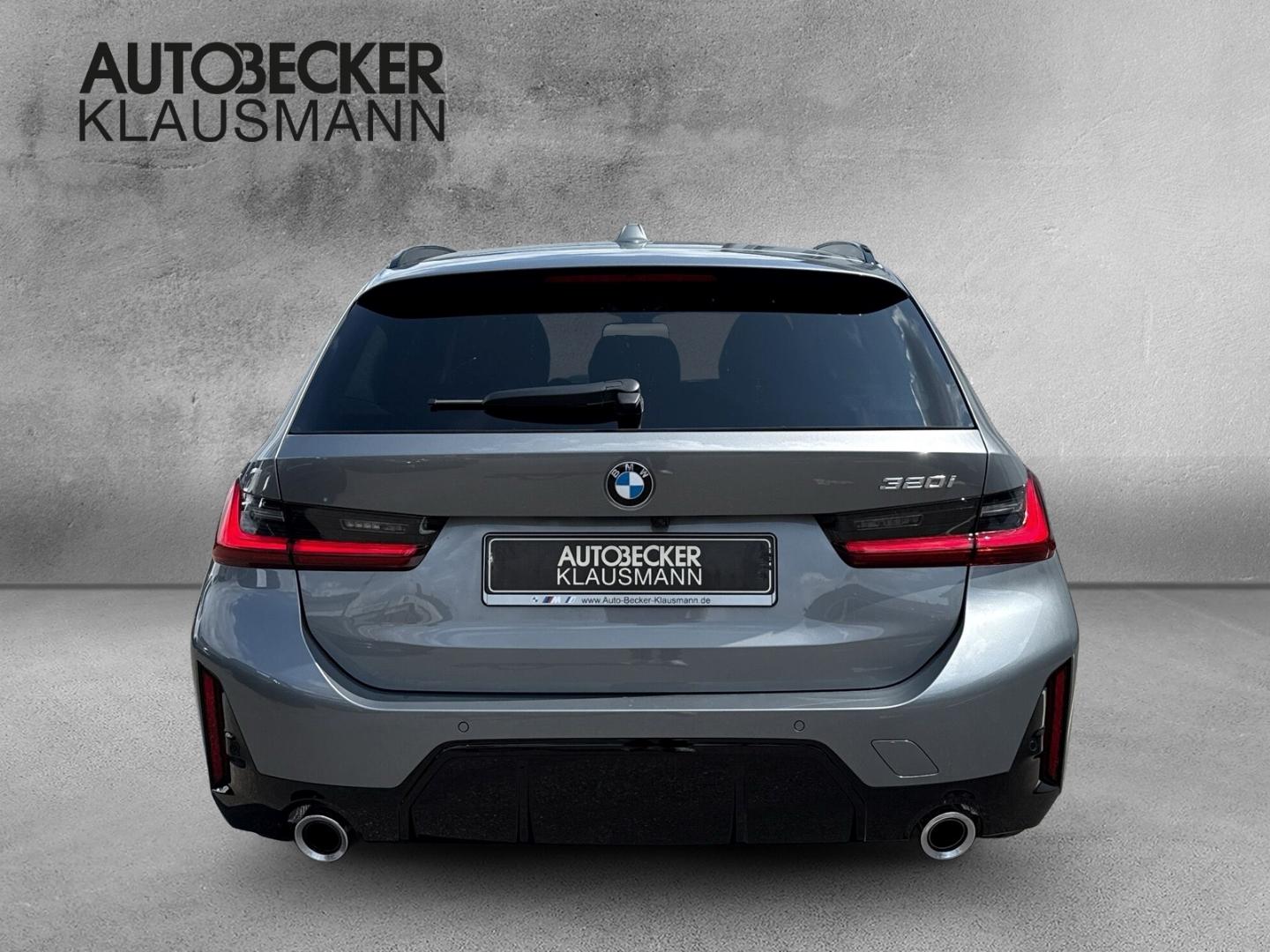 BMW 320 320i M-Sport Touring