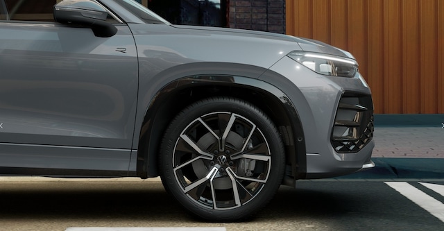 Volkswagen Tayron Tayron 2.0 TDI DSG 4M R-Line MATRIX STANDHZG PA...