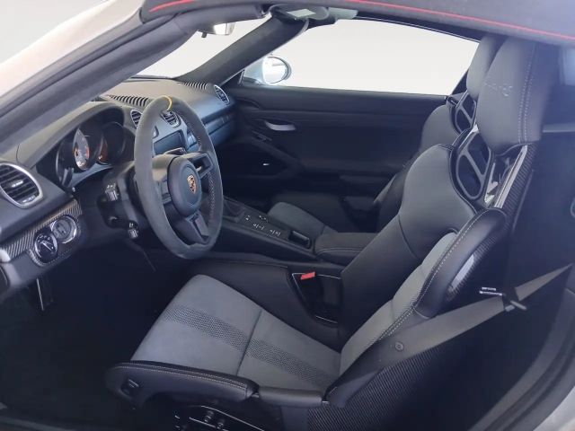 Porsche Cayman 718 RS