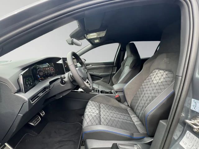 Volkswagen Golf R-Line Variant