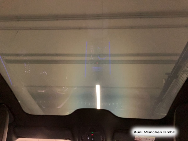 Audi A6 Avant Quattro S-Tronic