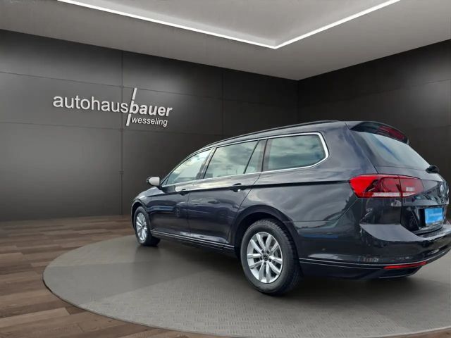 Volkswagen Passat 1.5 TSI Business Variant