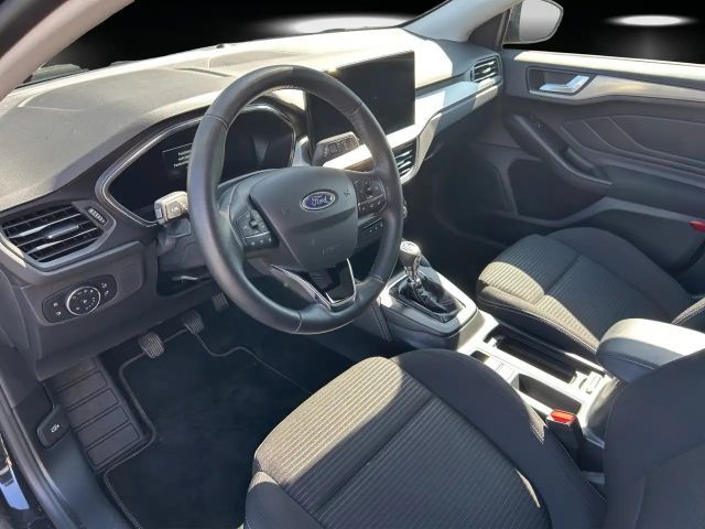 Ford Focus Titanium Wagon